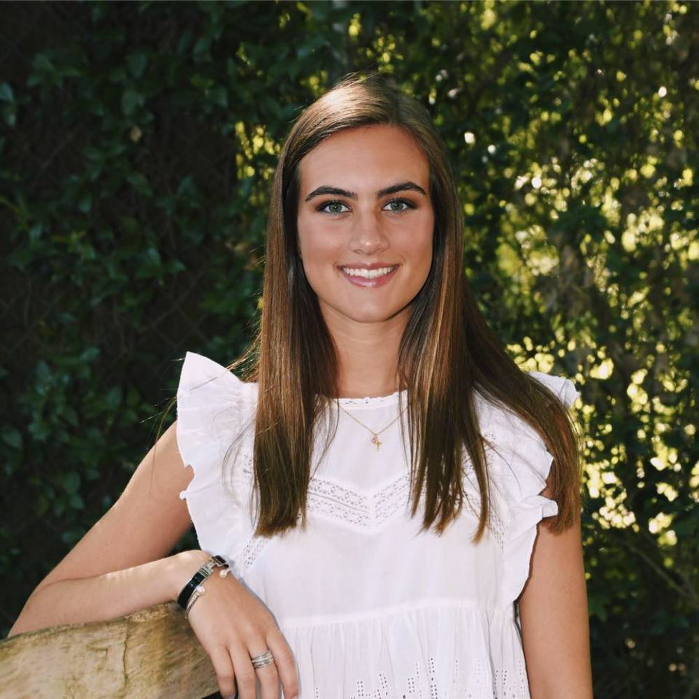 Meet your Posher, Julia